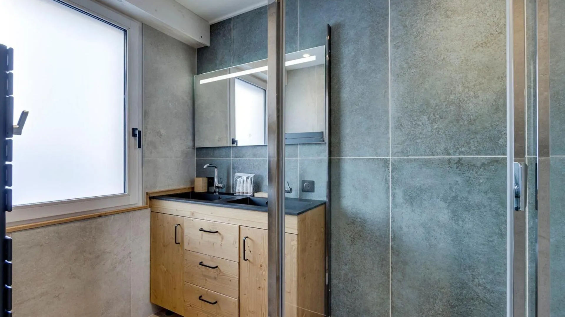 Appartement 8 Pers, Skis Aux Pieds, Balcon, Renove, Proche Pistes Et Commerces, Tignes Le Lac - Fr-1-641-32